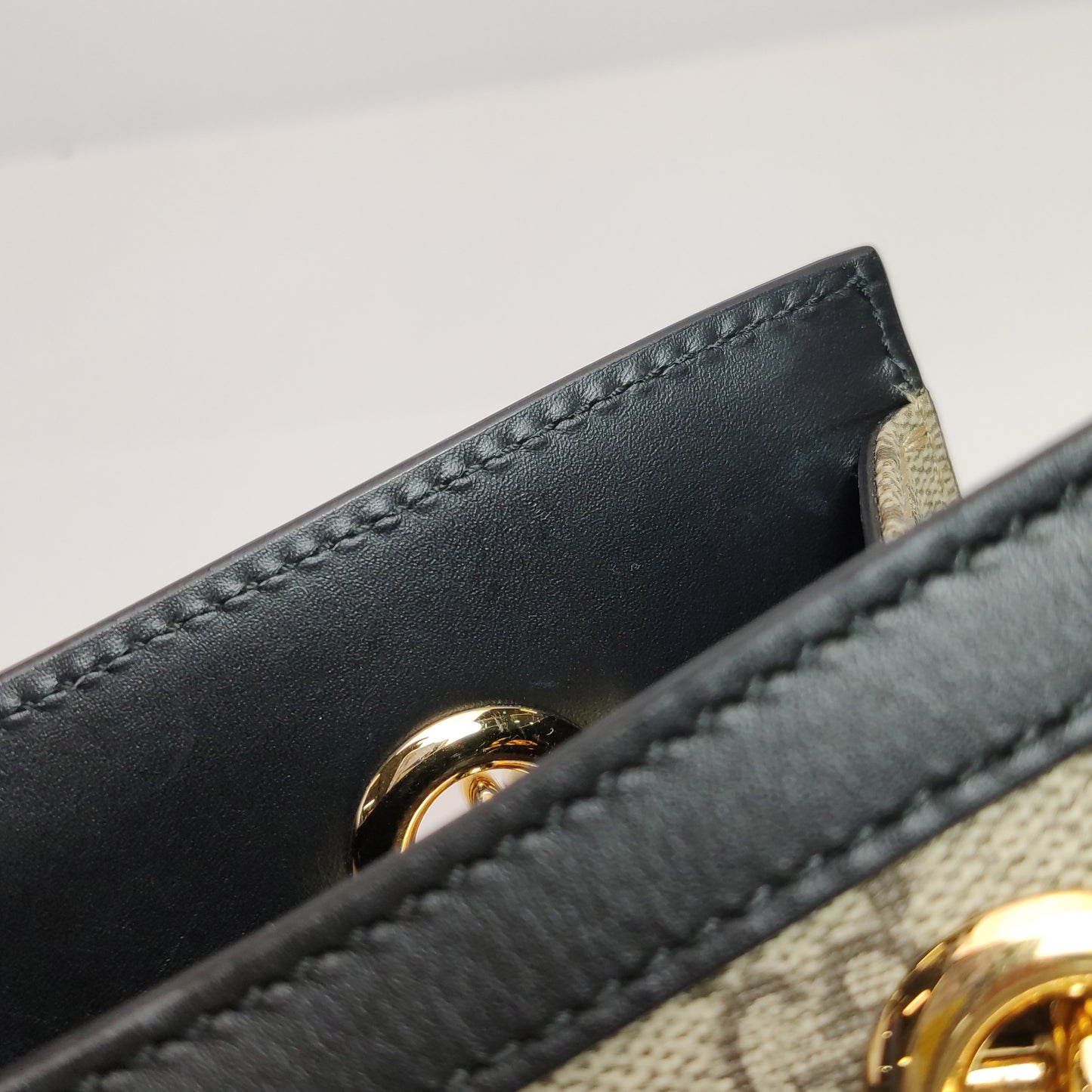 GUCCI PADLOCK BAG