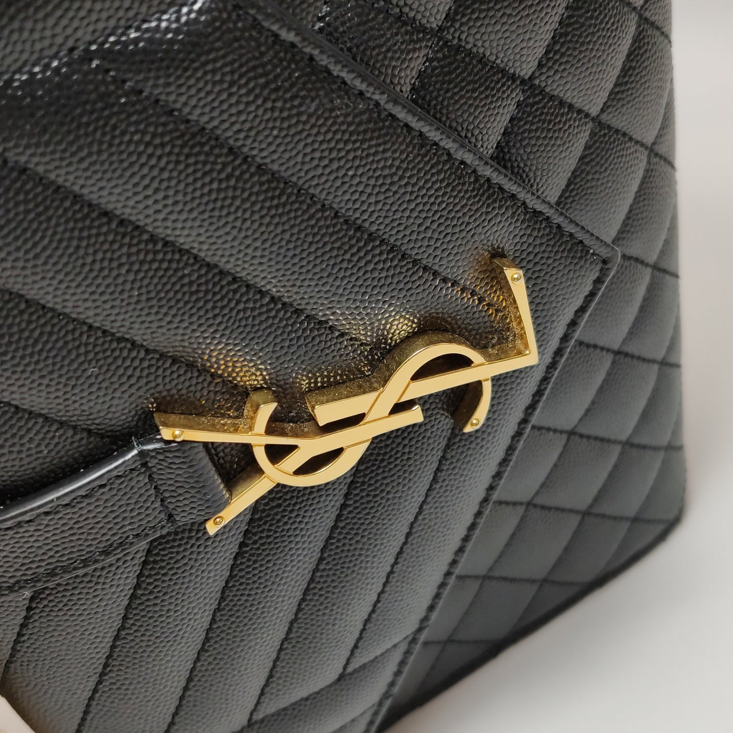 SAINT LAURENT ENVELOPE