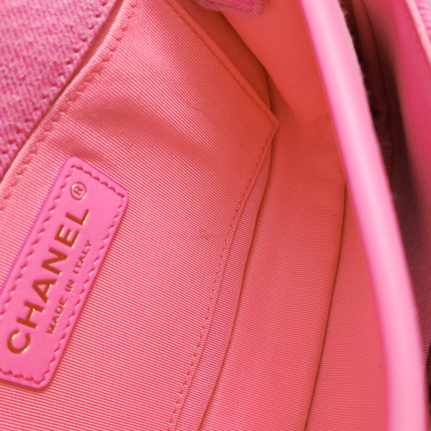 CHANEL METELASSE DENIM BAG