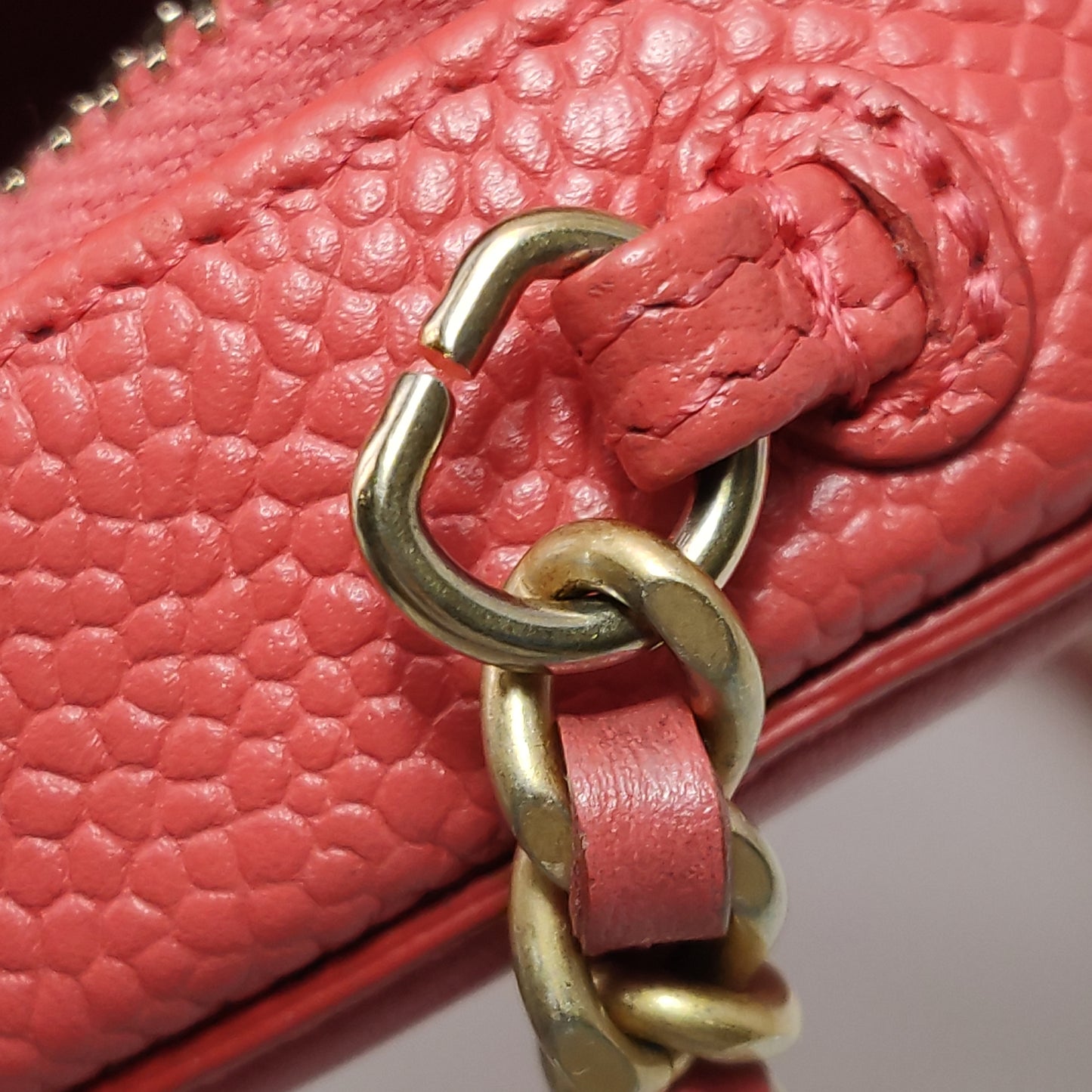 CHANEL ROUND BAG