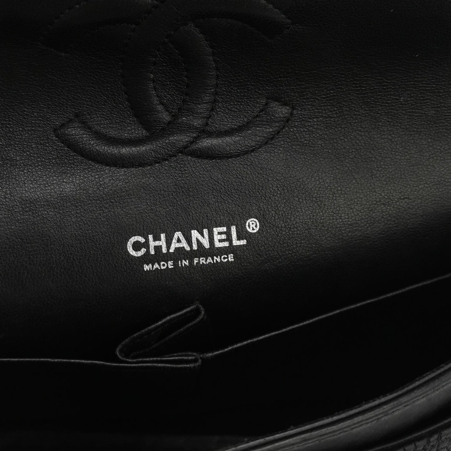 CHANEL CLASSIC FLAP BAG