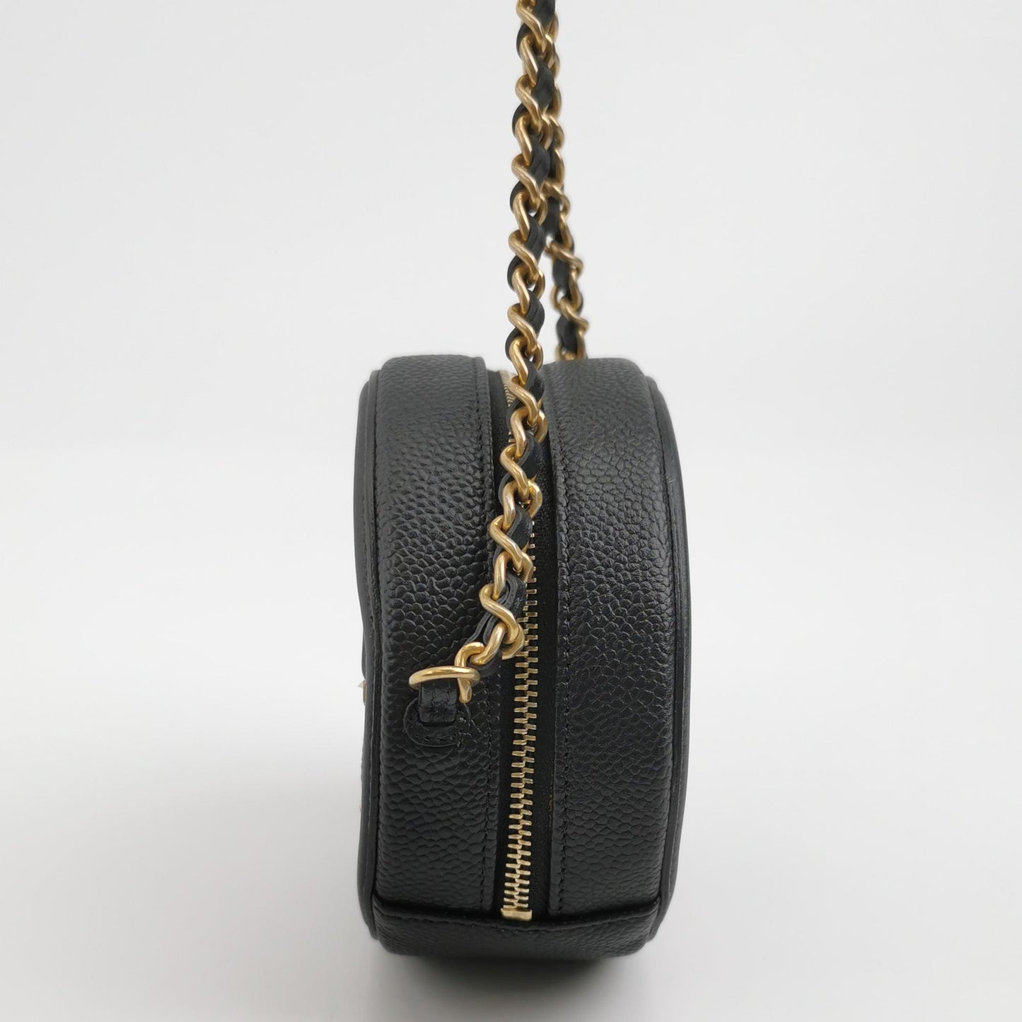 CHANEL ROUND BAG