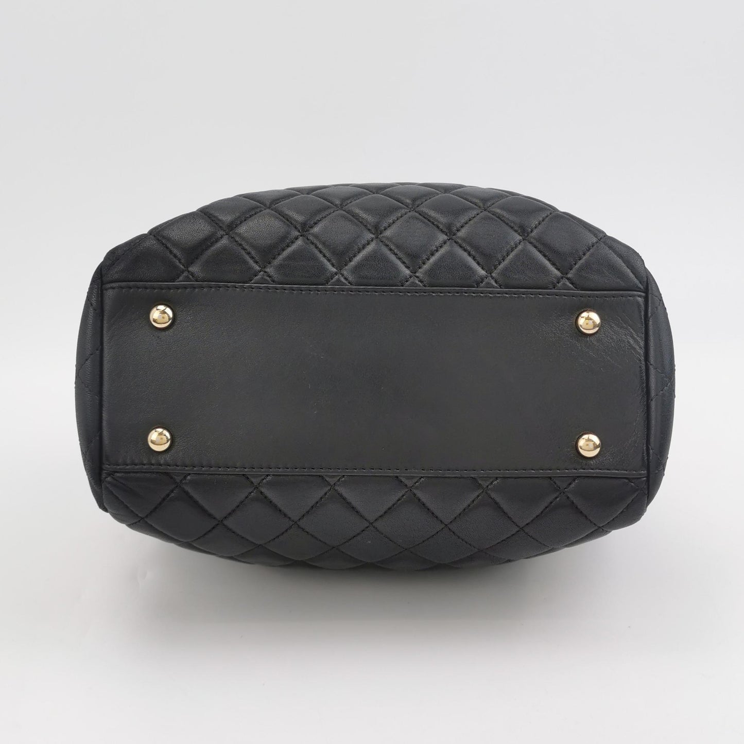 CHANEL LAMBSKIN QUILTED DRAWSTRING BAG