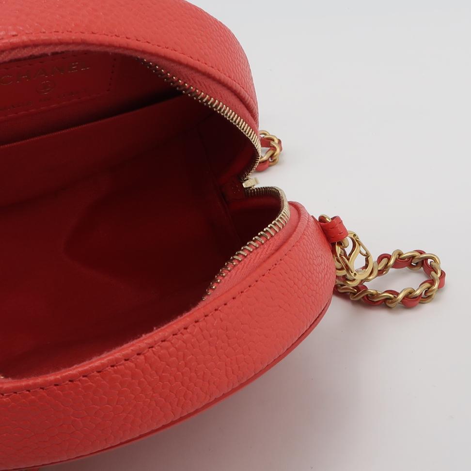 CHANEL ROUND BAG