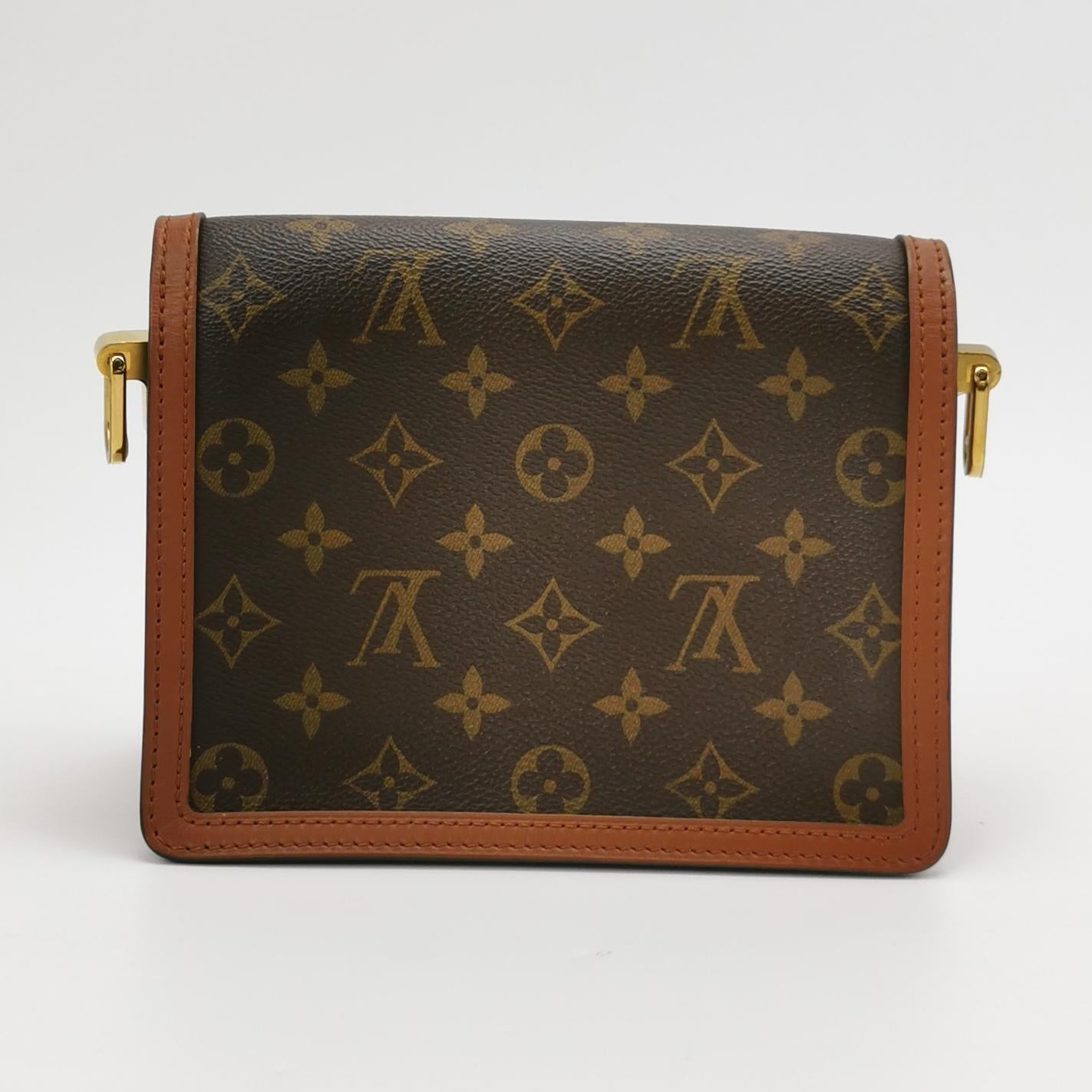 LOUIS VUITTON DAUPHINE
