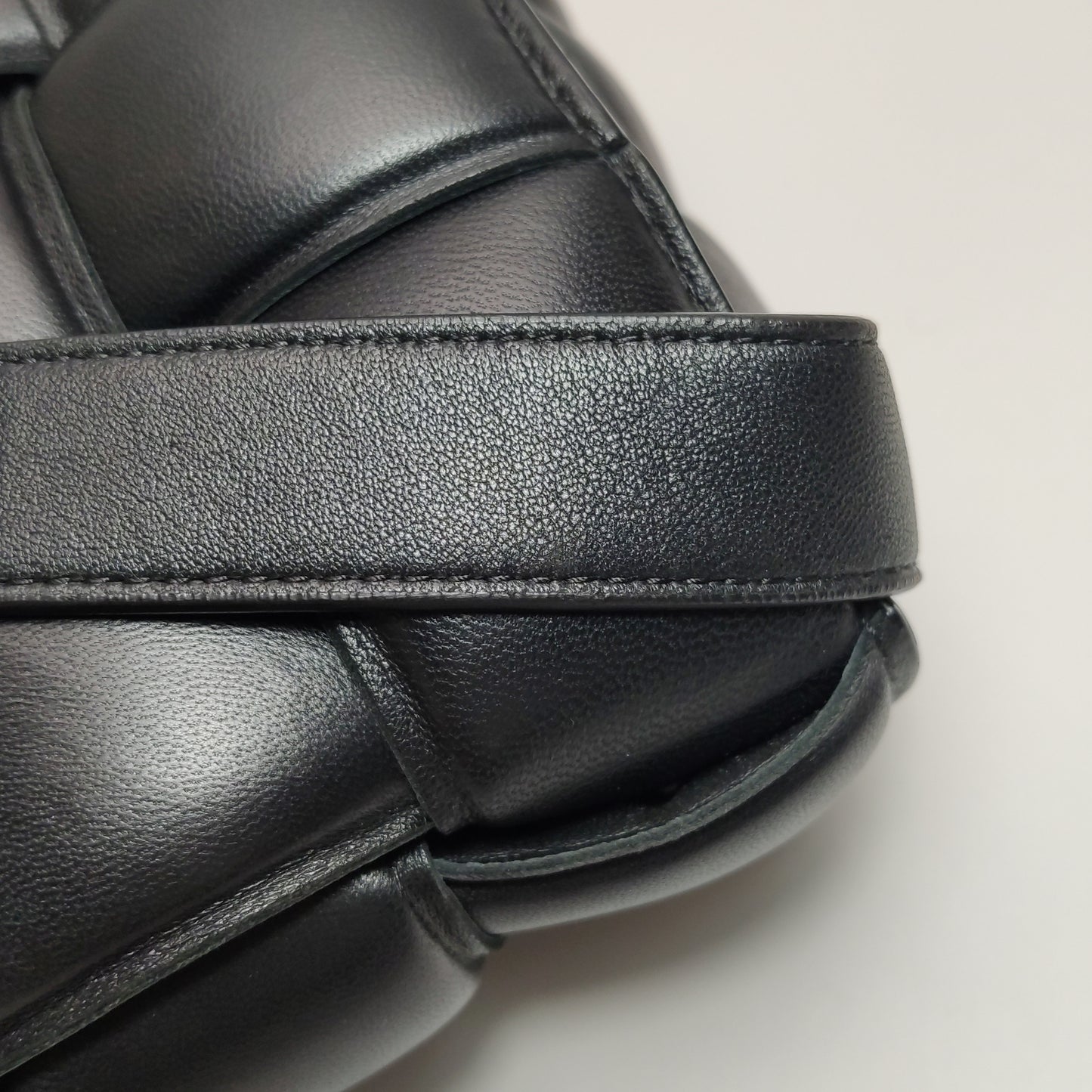 BOTTEGA VENETA CASSETTE BAG
