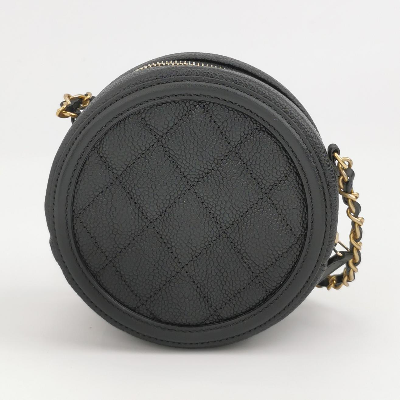 CHANEL ROUND BAG