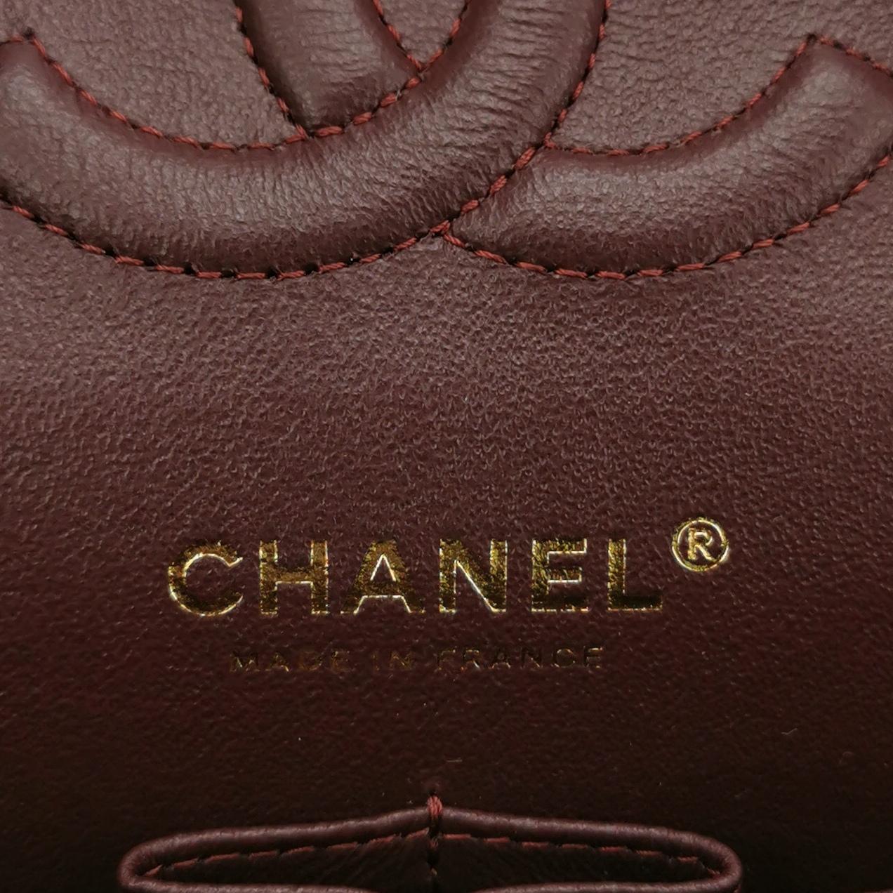 CHANEL CLASSIC FLAP BAG
