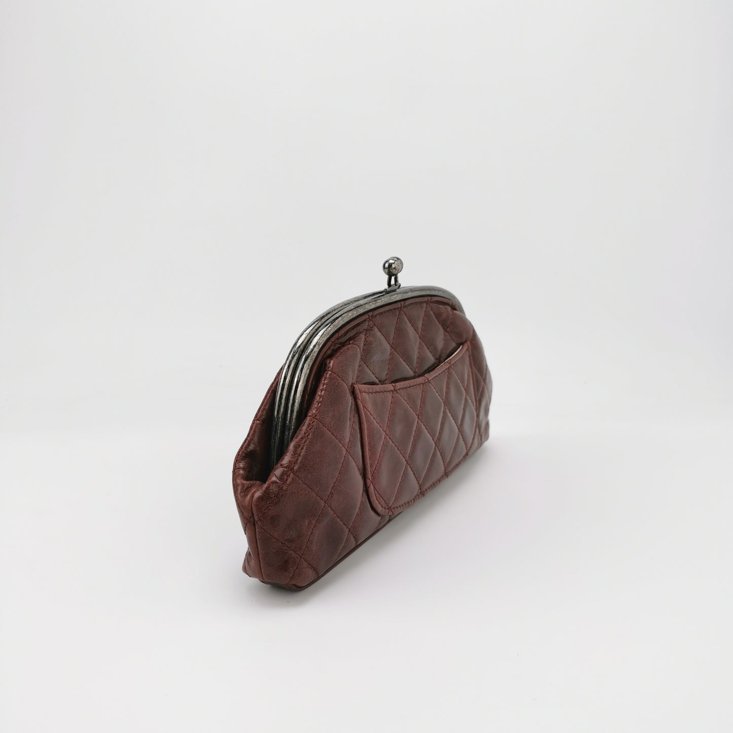 CHANEL PATENT TIMELESS CLUTCH BAG