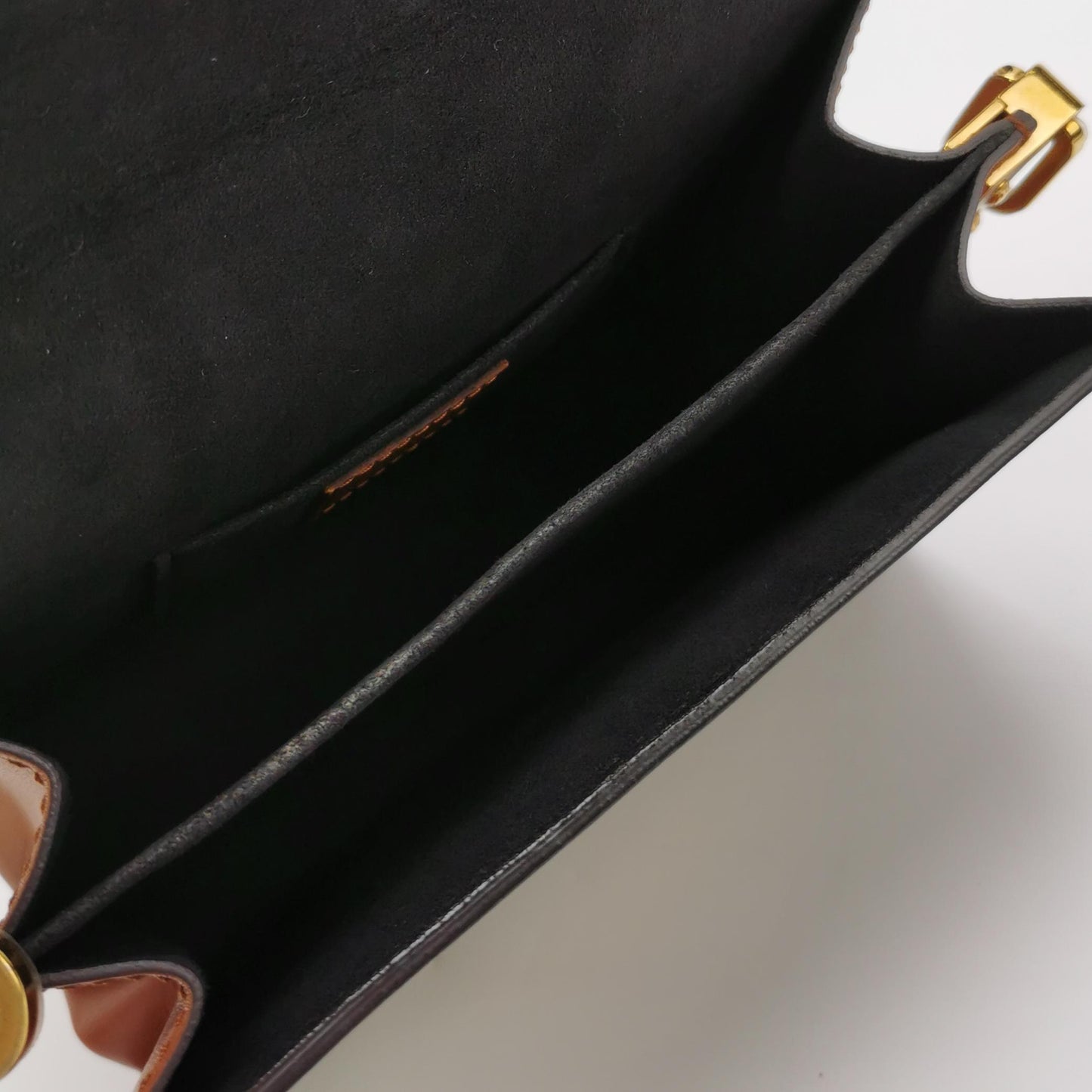 LOUIS VUITTON DAUPHINE