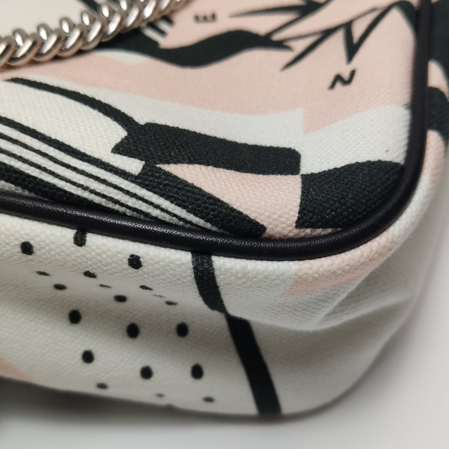 CHANEL VINTAGE DECOUVERTE BAG