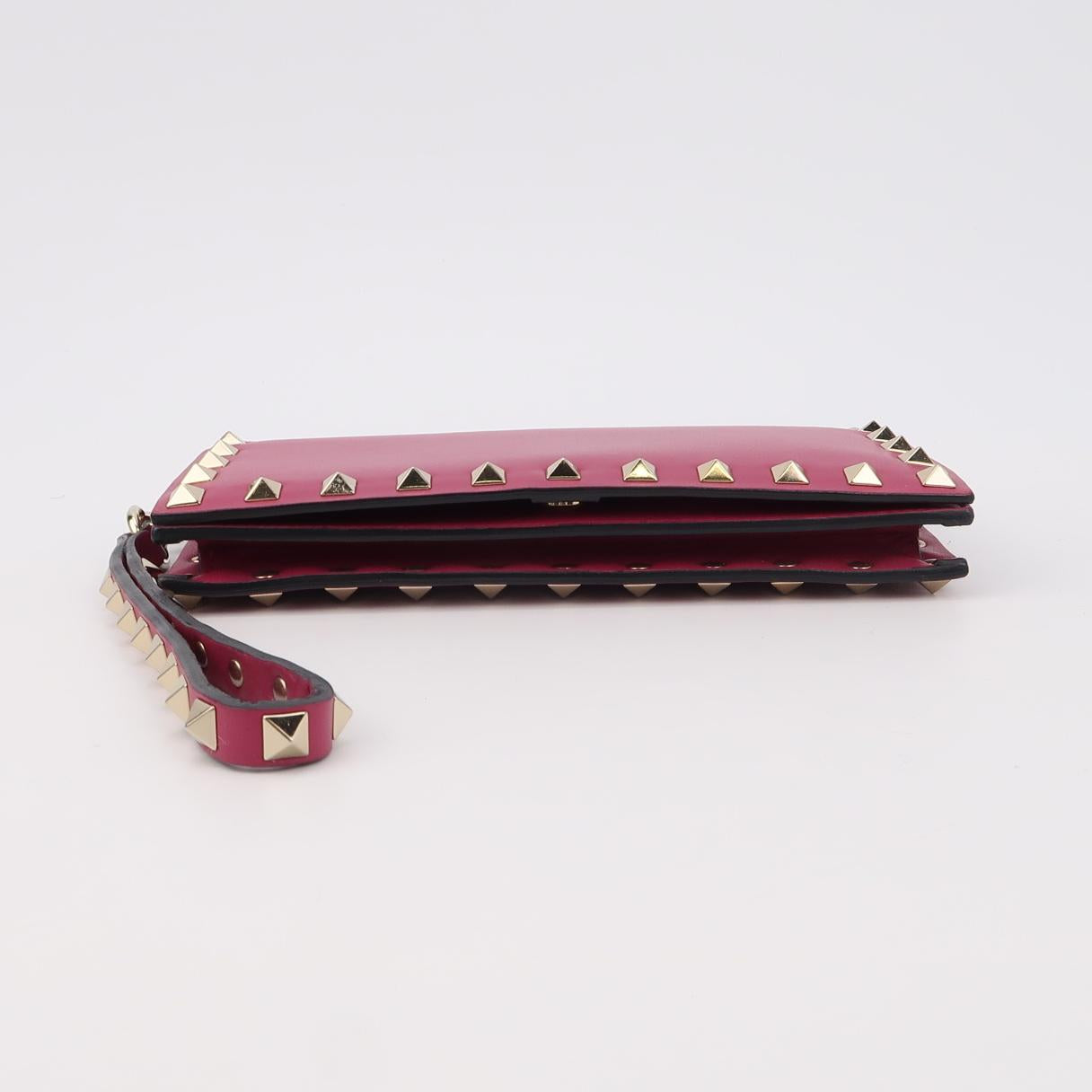 VALENTINO ROCKSTUD CLUTCH