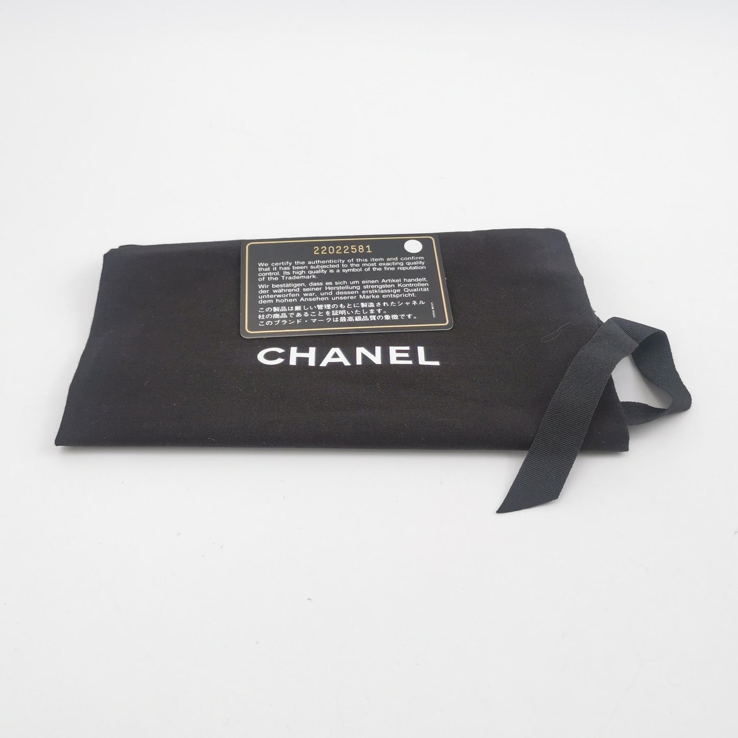 CHANEL PLEXIGLAS PEARL CARD BAG