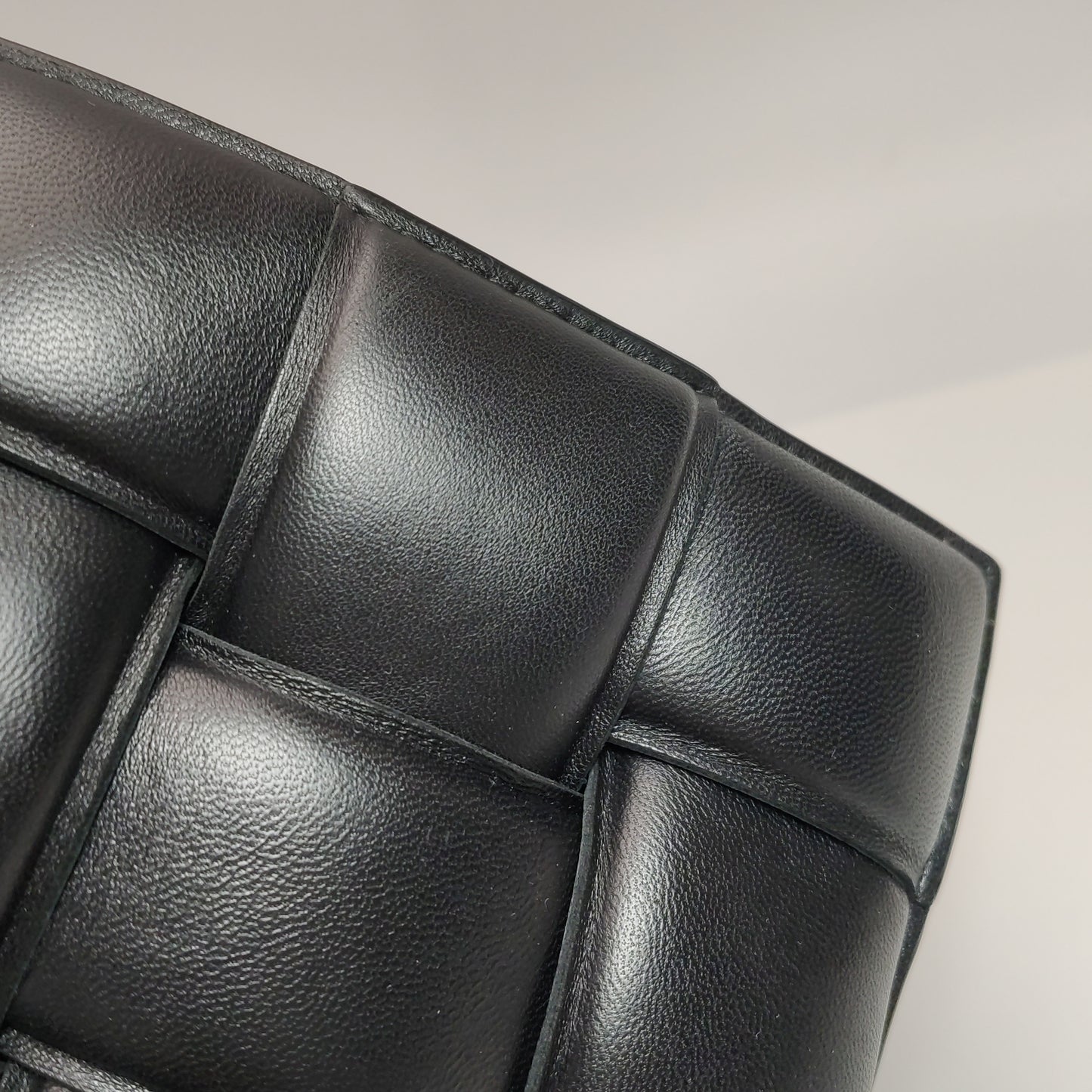 BOTTEGA VENETA CASSETTE BAG