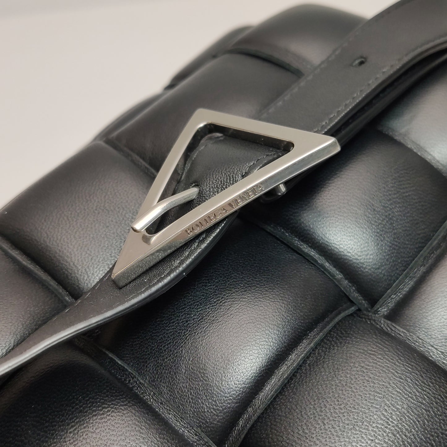 BOTTEGA VENETA CASSETTE BAG