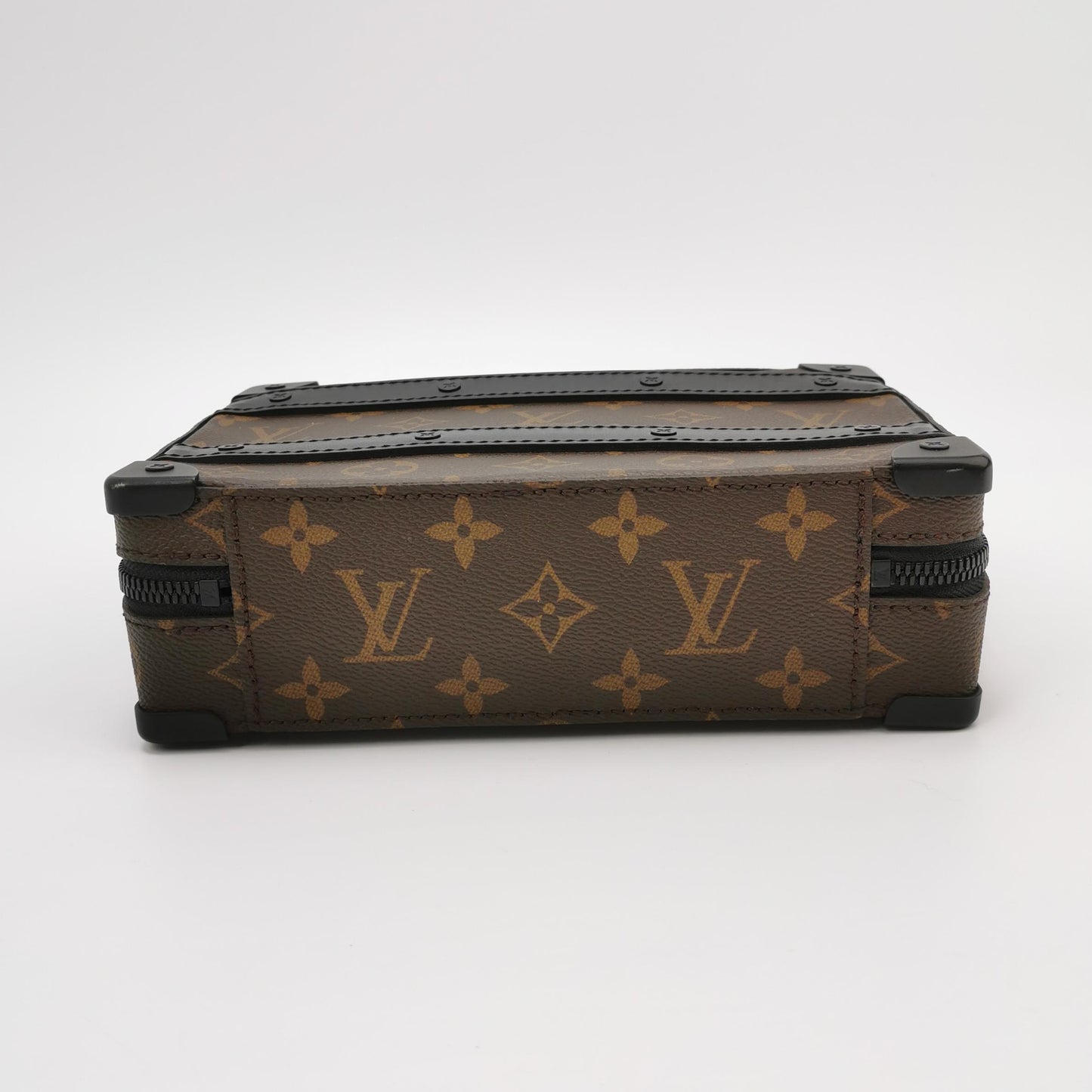 LOUIS VUITTON SOFT TRUNK