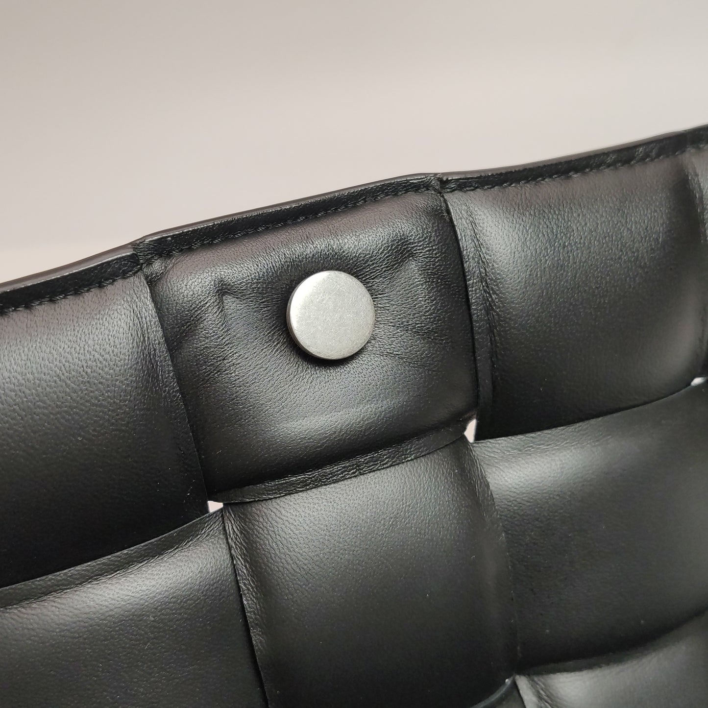 BOTTEGA VENETA CASSETTE BAG