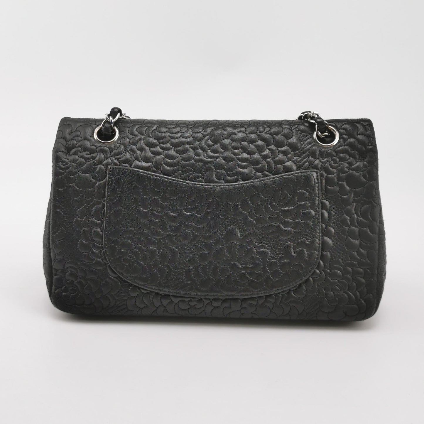 CHANEL CLASSIC FLAP BAG