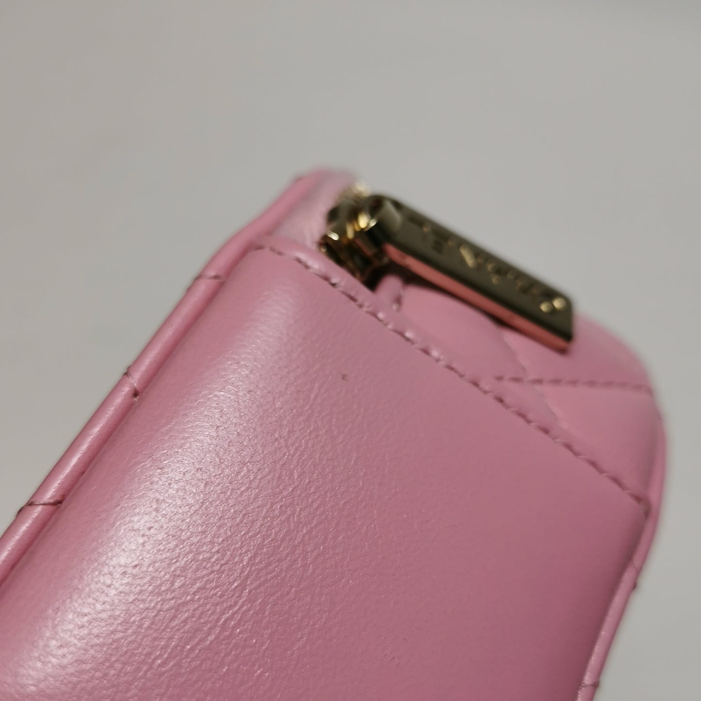 CHANEL MINI ROUND VANITY BAG